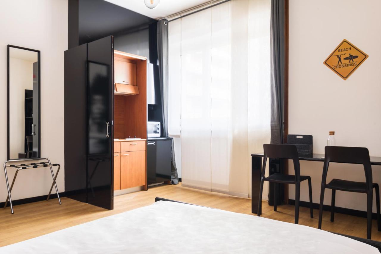 Foresteria Monti Apartment Милано Екстериор снимка